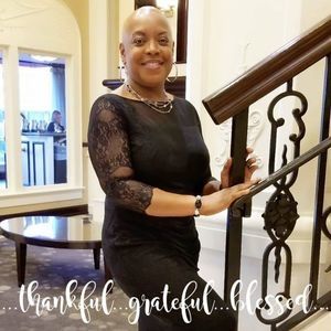 Meet your Posher, Lisa